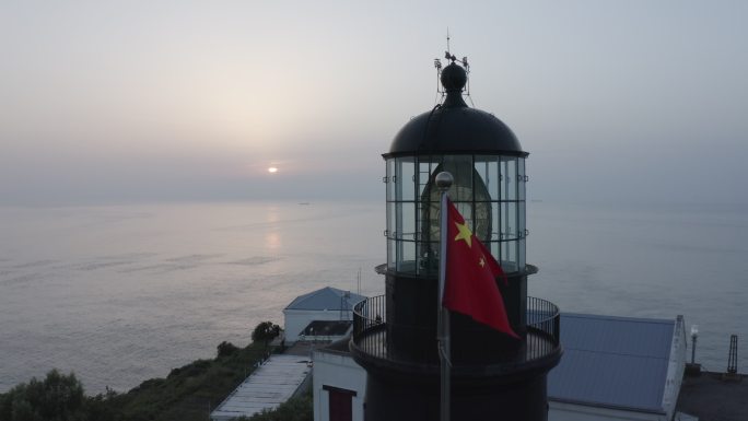 花鸟岛灯塔 夕阳 旗帜