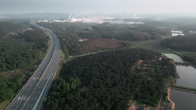 广东旅游农业风光宣传高速公路旁鱼塘