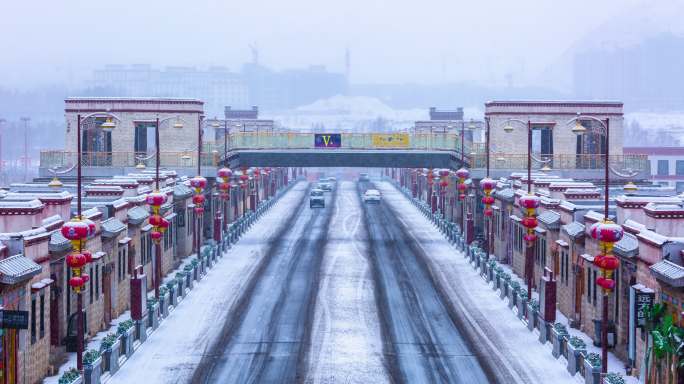 西藏拉萨迎亲桥车流下雪中景延时