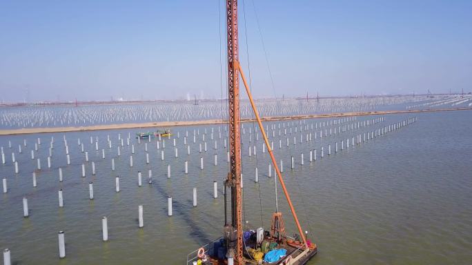 绿色能源 海上光伏发电 海上基桩建设