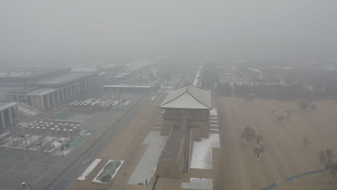 大明宫丹凤门火车站雪景