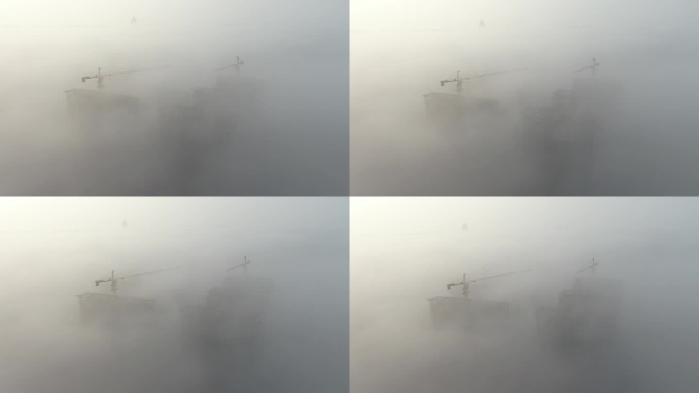 大雾笼罩的建筑工地-lcj