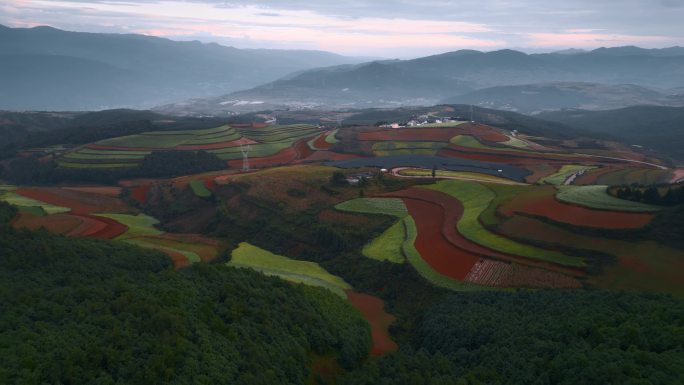 红土地视频云南东川田园风光调色板