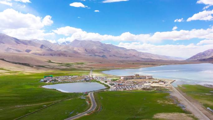 西藏湿地 蓝天白云 高原地理 自然风光