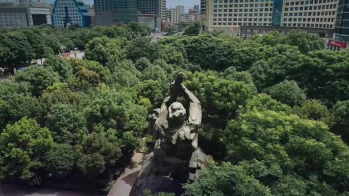 郴州五岭广场神农雕塑