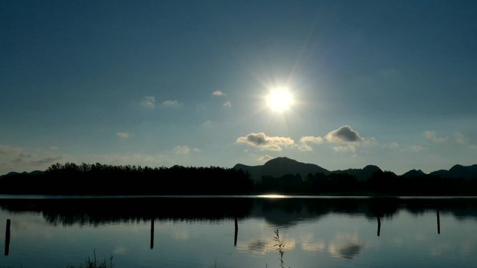 日出 太阳 白云 湖面 延时 蓝天白云