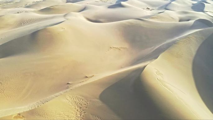 4k沙漠无人区荒漠黄昏荒凉戈壁风吹沙