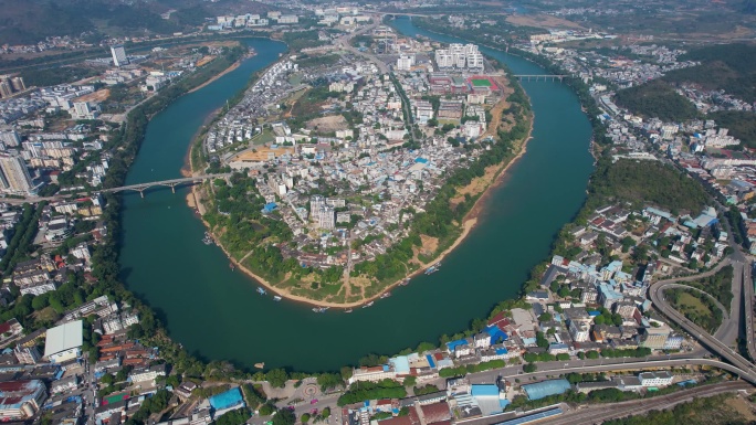 崇左左江大转弯城市建筑风光航拍