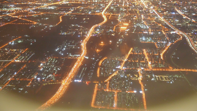 北京机场 飞机下的北京夜景 飞机窗外夜景