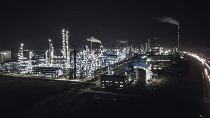 青州中化弘润石油天然气能源工厂夜景航拍