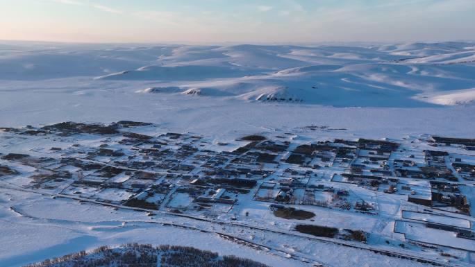 航拍内蒙古特泥河农场版画雪村