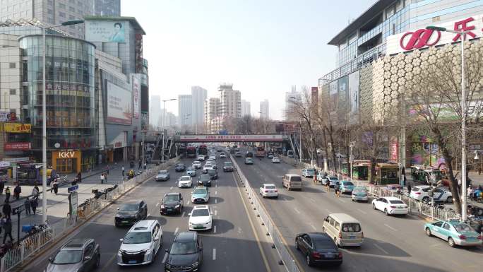 天津和平区南京路城市交通风光