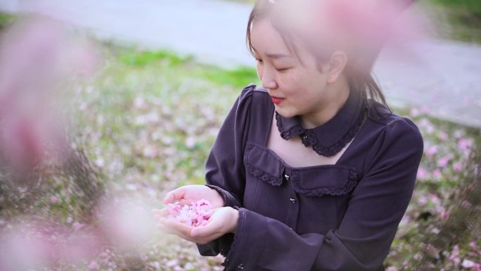 吹花朵 唯美 女孩 女生 花季豆蔻年华