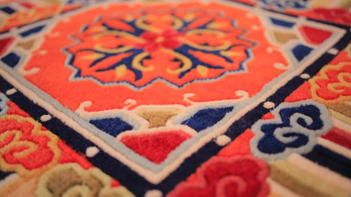 回族地毯制作