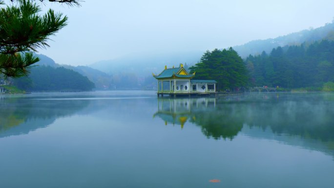 庐山如琴湖02