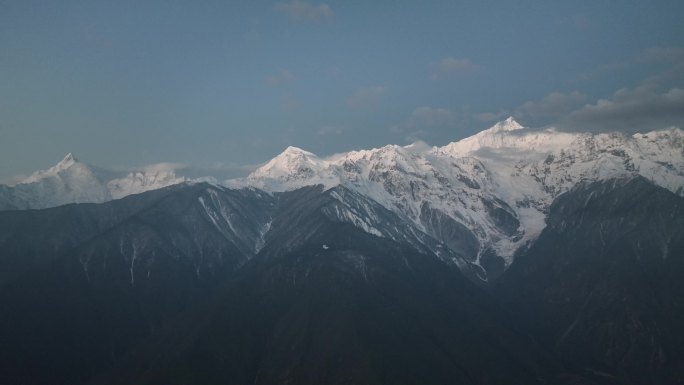 梅里雪山航拍