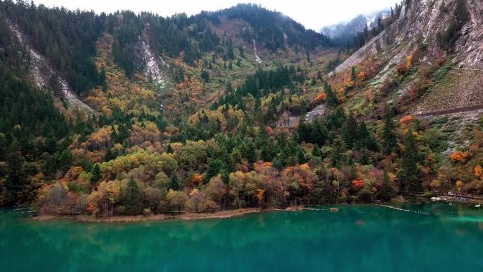 航拍四川九寨沟风光