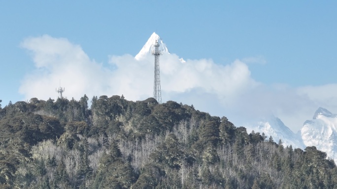 梅里雪山航拍