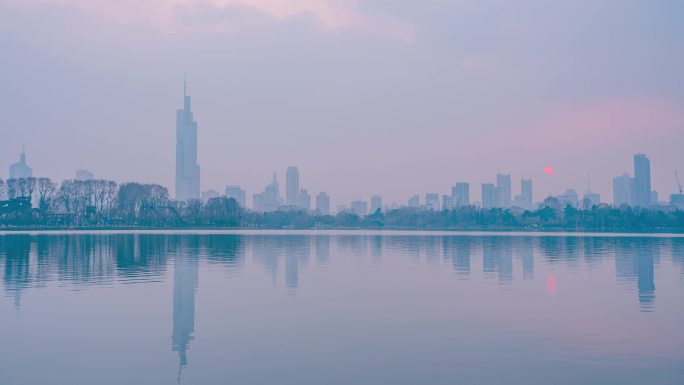南京玄武湖与城市建筑落日延时摄影