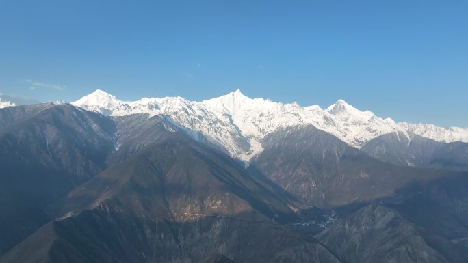 梅里雪山航拍