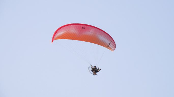 动力滑翔伞运动