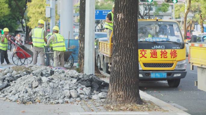 道路交通抢修