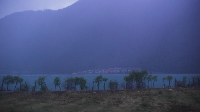 湖水河水 公路逝去的风景 时光流逝