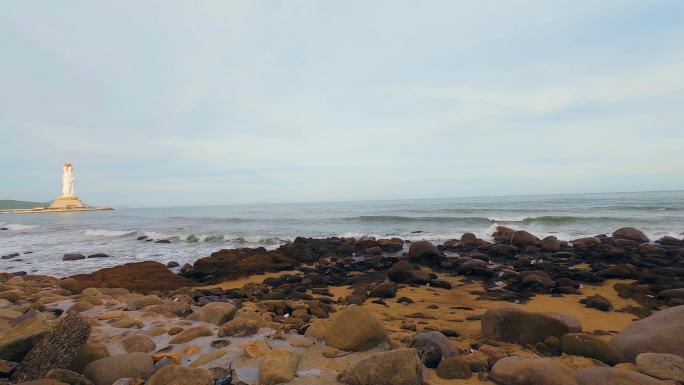 三亚南山岩石海滩海浪