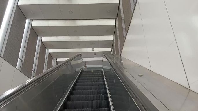 扶梯电梯滚梯 实拍素材出站 滚梯自扶电梯