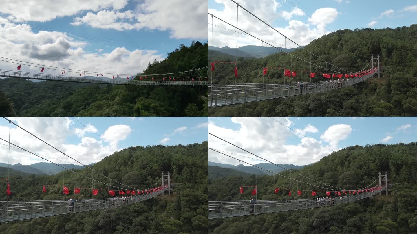 汝城九龙江玻璃桥国庆红旗游客延时航拍