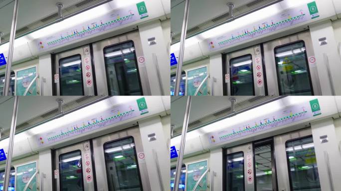 北京地铁行驶到站开门