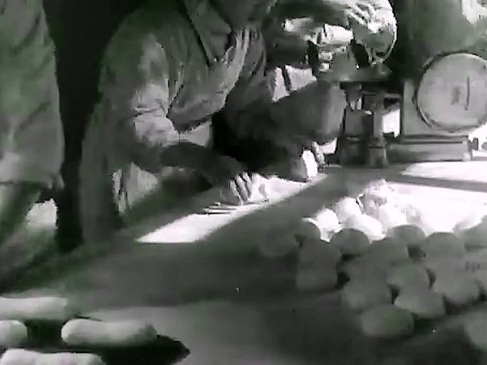 1946年战后日本进口面粉制作面包