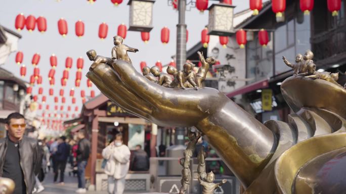 杭州 河坊街  弥勒佛铜像