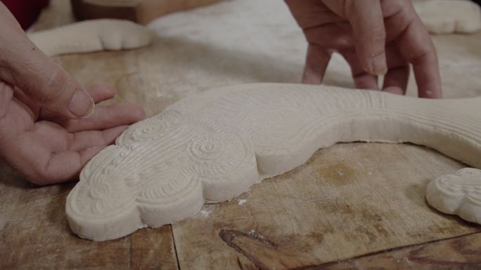 传统手艺饽饽卡花鱼卡花居家手工制作