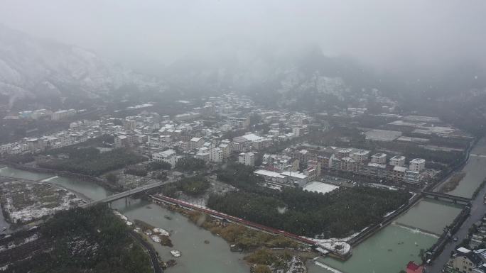 临安区湍口镇下雪航拍