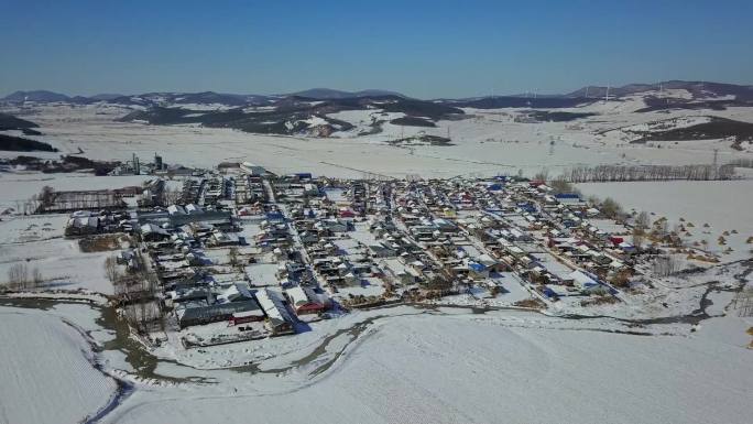 航拍雪后乡村