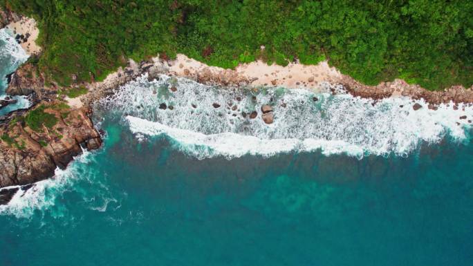 海南三亚亚龙湾太阳湾最美公路航拍