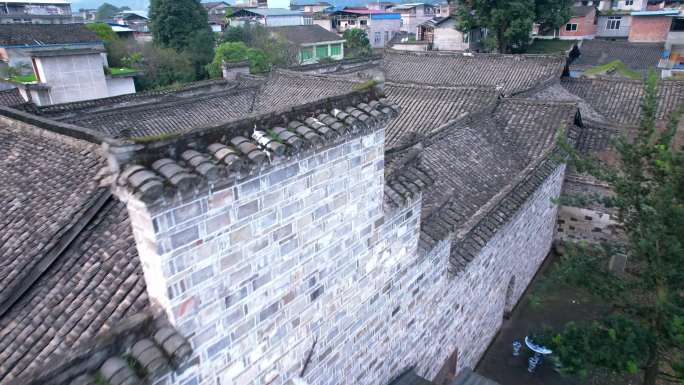 茶马古道老房子航拍(一组镜头)