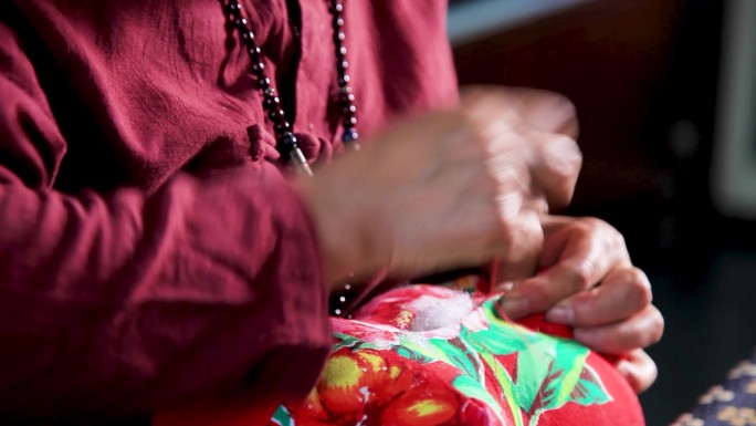 民间传统手工刺绣