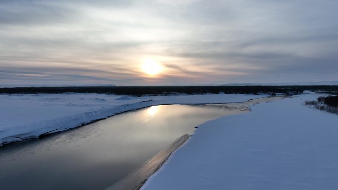 初春开河冰雪景色