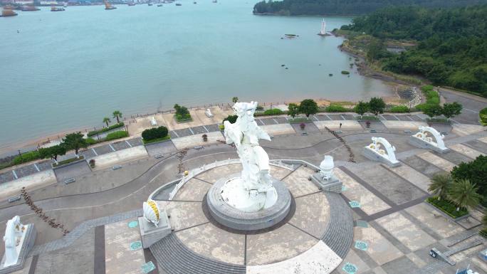 广西防城港龙马雕塑西湾大桥滨海风光航拍