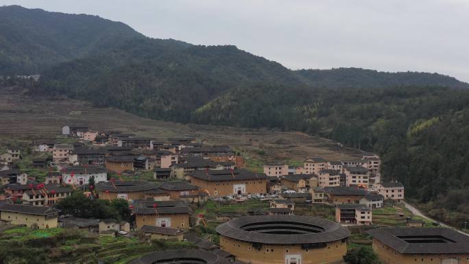 福建永定初溪土楼群