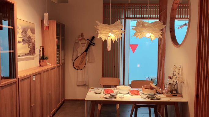 日系温馨餐桌灯具布置家居生活