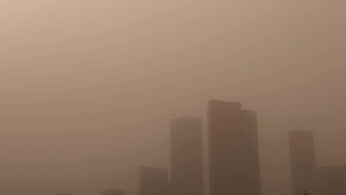 北京春季城市沙尘暴