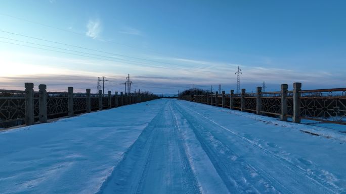 冰雪路面桥面积雪