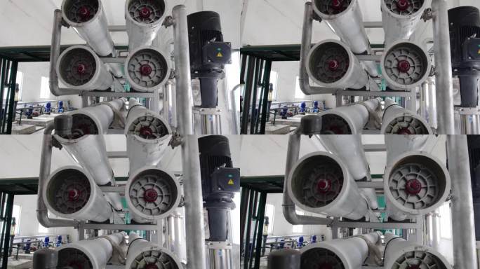 水管控制室 分流水管 机电设备