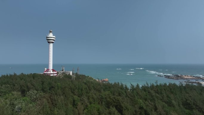 海边灯塔航拍