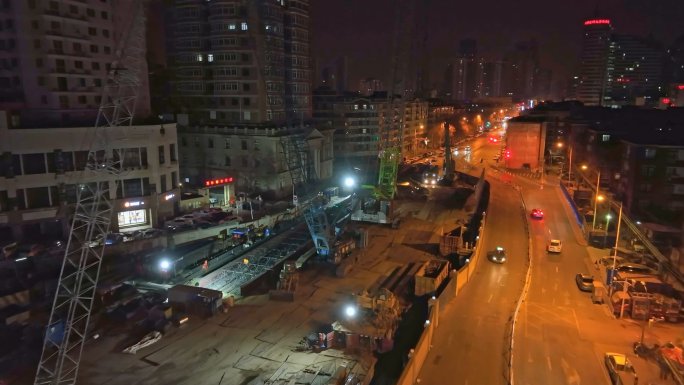 地铁夜间施工城市轨道高架盾构机焊接吊装