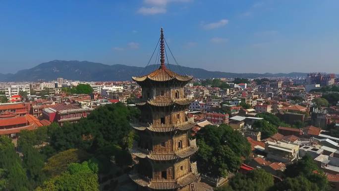 泉州市区开元寺西街钟楼镇国塔航拍