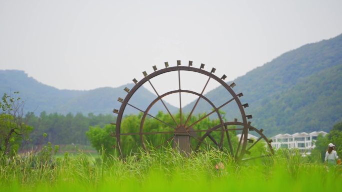 秋天仙姑村